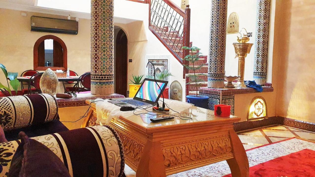 Charmant Riad Au Coeur De Marrakech Marrakesh Exterior photo